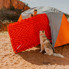 Insulated Double V Sleeping Pad, Orange, Lifestyle Beach