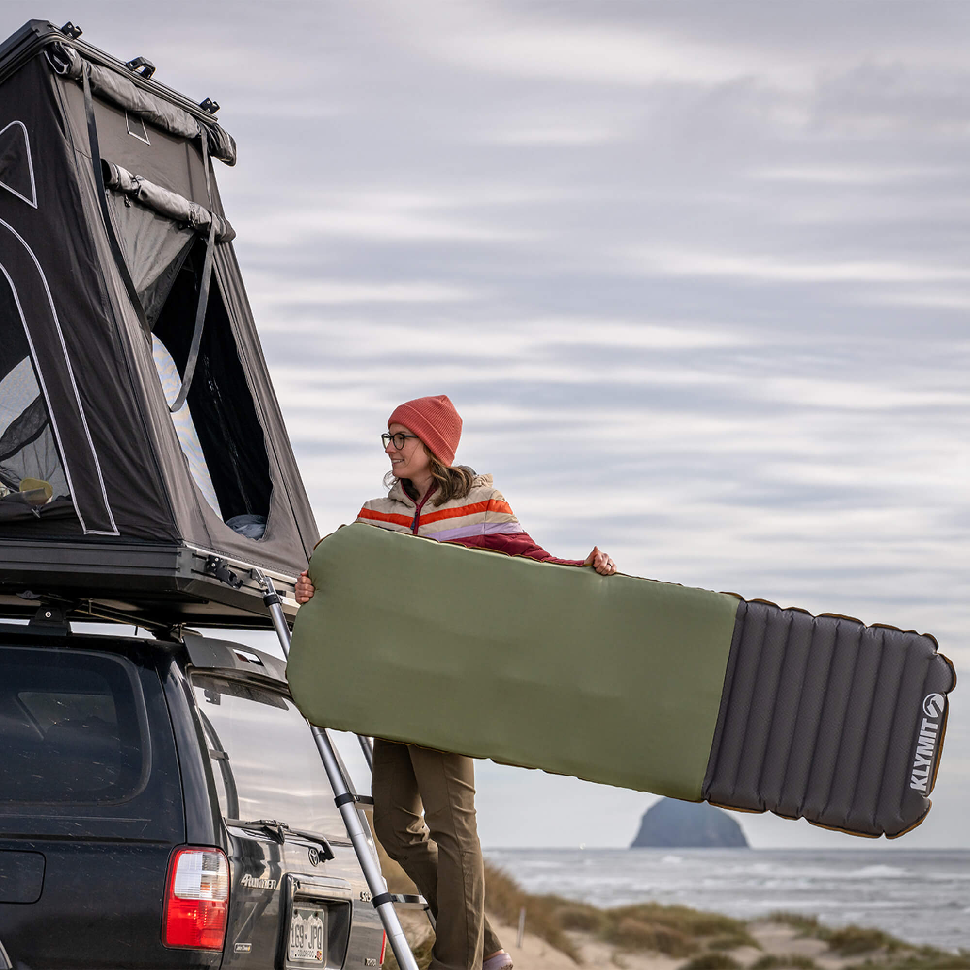 Klymaloft Sleeping Pad, Green Regular, Lifestyle Rooftop Tent