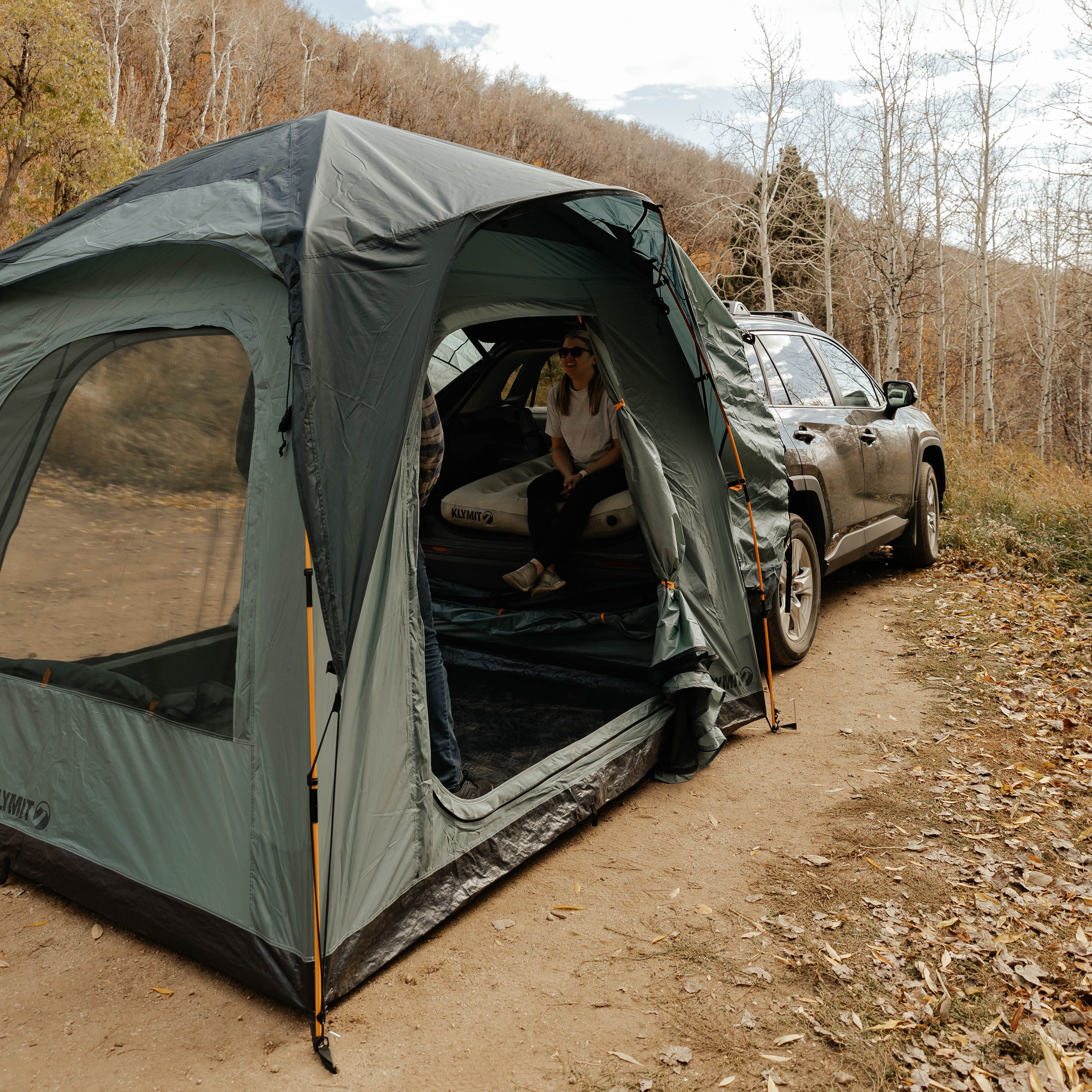 Timber Creek SUV Tent, Teal, Lifestyle Image