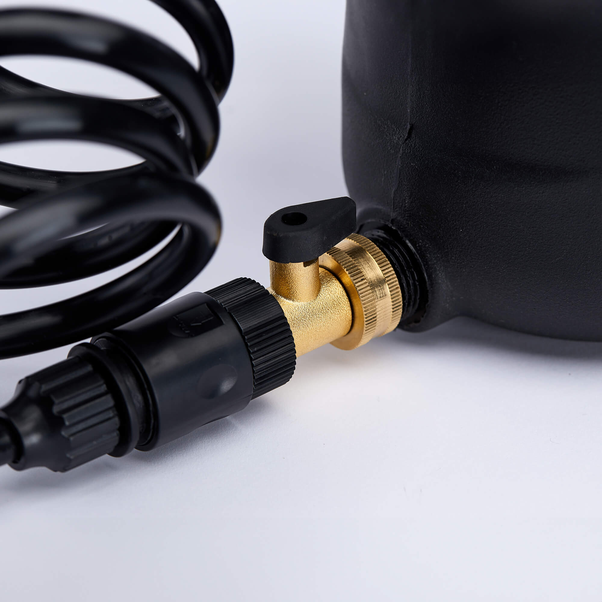 WaterPORT 2.0 Gallon Water Tank, Black, Valve