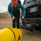 WaterPORT 4.0 Gallon Water Tank, Black, Lifestyle Shutting Off the Hose