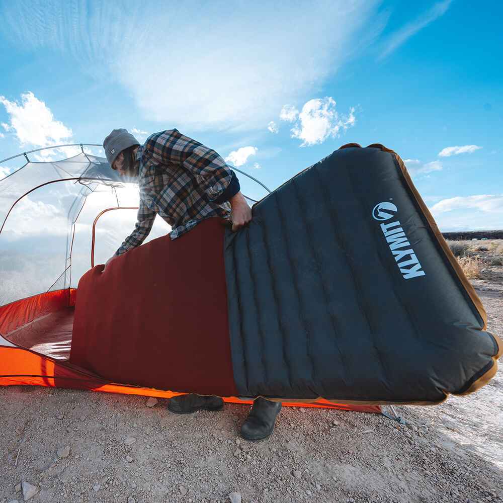 Insulated Klymaloft Sleeping Pad, Regular, Lifestyle Tent